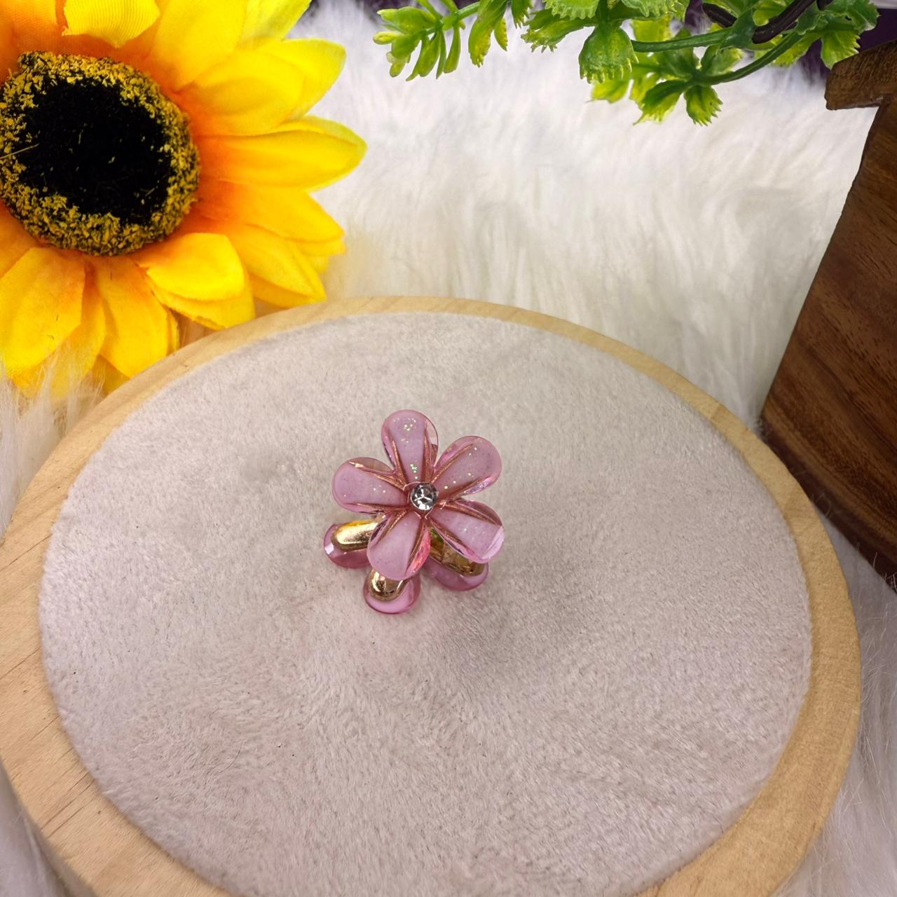 Mini Flower Hair Clutcher