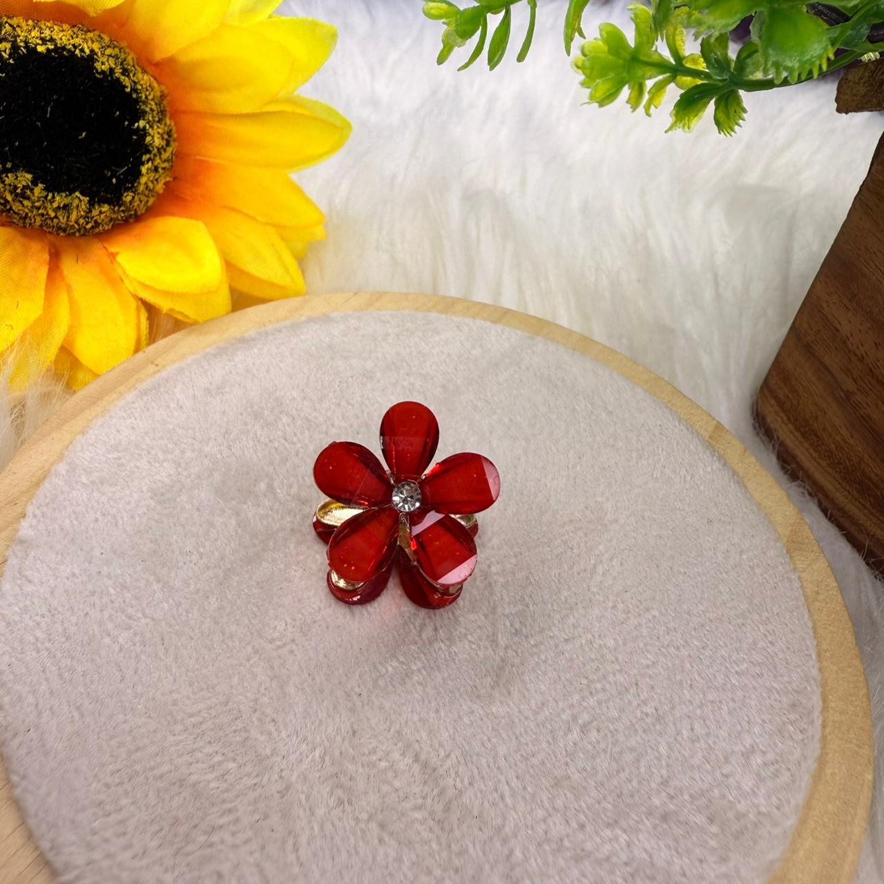 Mini Flower Hair Clutcher