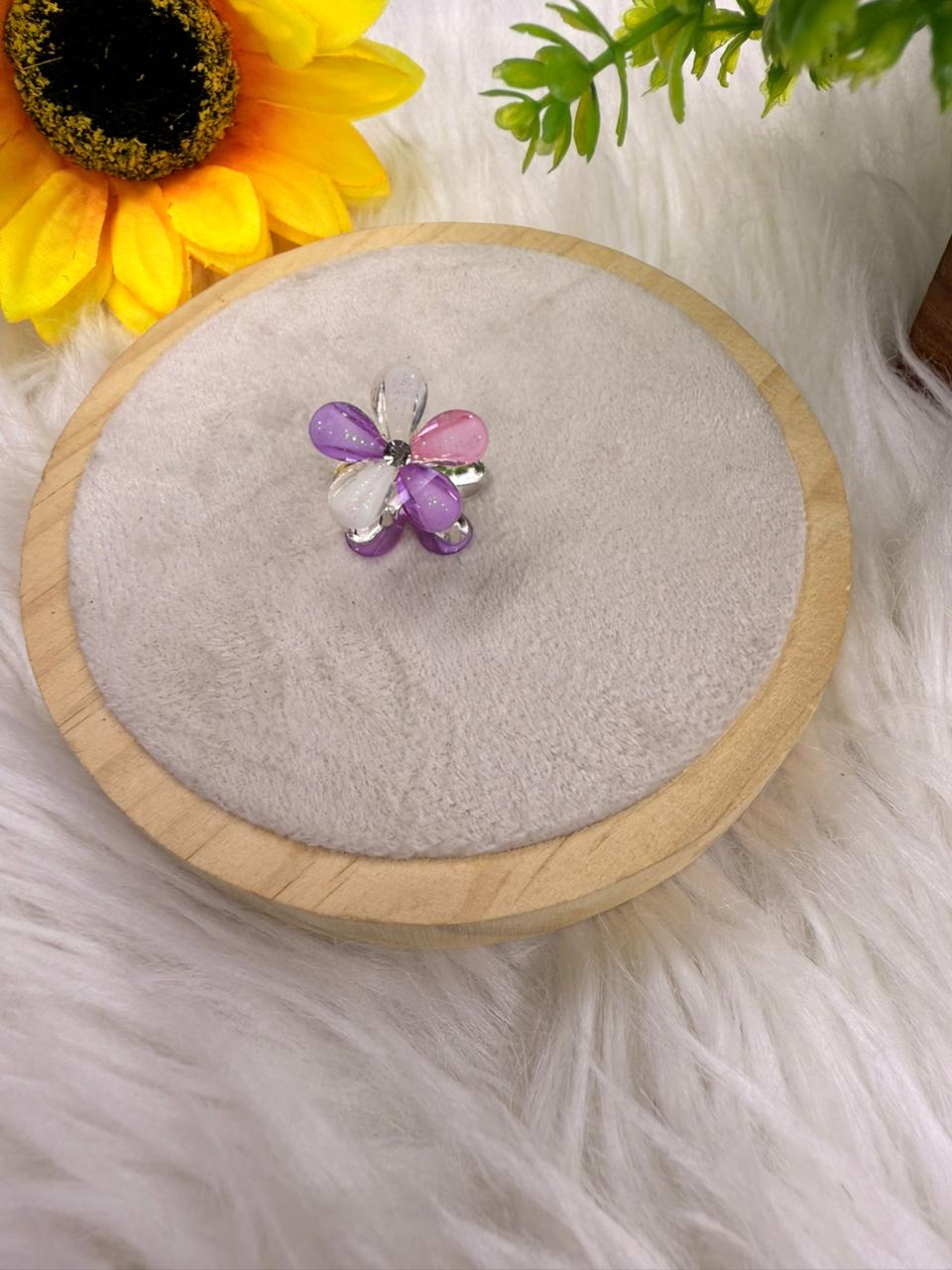 Mini Flower Hair Clutcher