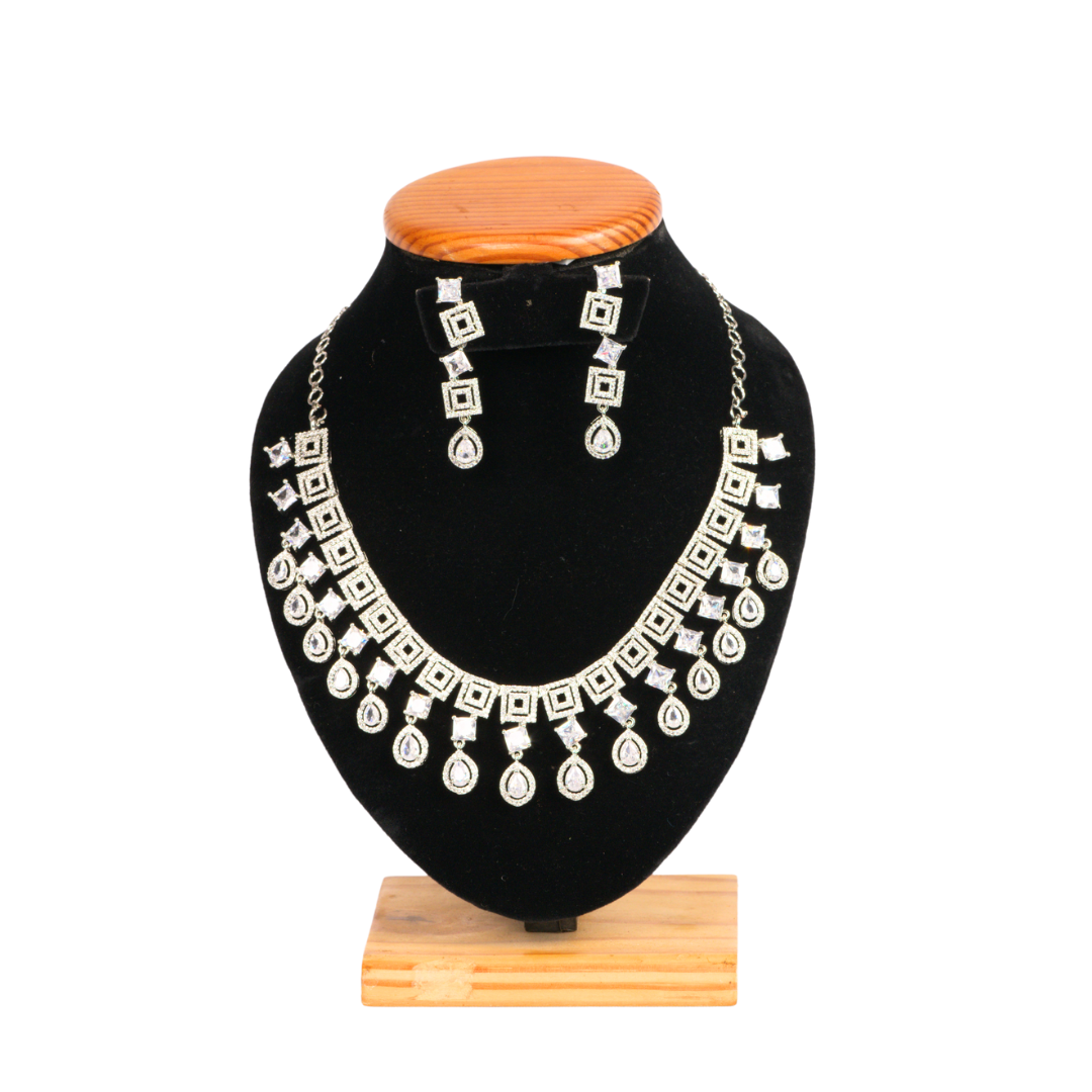 AD Necklace Set Model 3