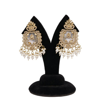 Dhwani Earrings (Gold Finish) Model 2